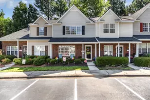 1841 Birch Heights Ct, Charlotte, NC 28213 - Photo 1