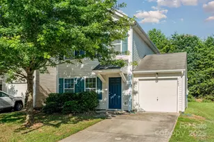 7643 Monarch Birch Ln, Charlotte, NC 28215 - Photo 1