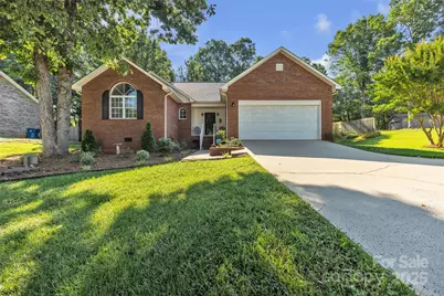 5476 Twelve Oak Lane, Conover, NC 28613 - Photo 1