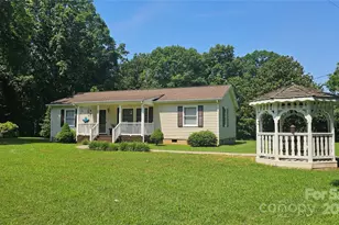 233 Hicks Rd, Statesville, NC 28625 - Photo 1
