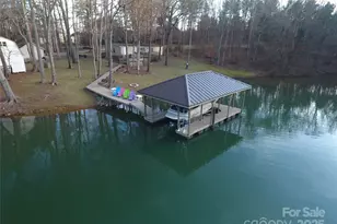 2721 Nance Cove Rd, Charlotte, NC 28214 - Photo 1