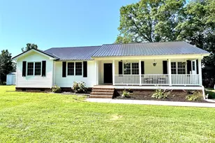 147 Dutchman Rd, Harmony, NC 28634 - Photo 1