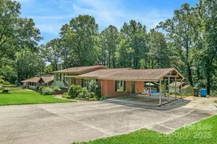 408 E Blume St, Landis, NC 28088 - Photo 1