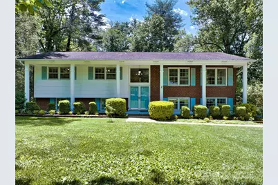 208 Kelly Lane, Hendersonville, NC 28791 - Photo 1