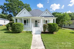 619 Oak St, Mooresville, NC 28115 - Photo 1