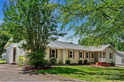 125 Robin Court, Spartanburg, SC 29303 - Photo 1