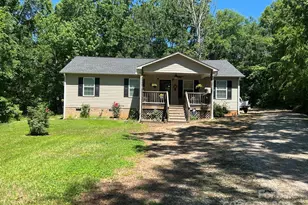 5550 Hillsdale St, Fort Lawn, SC 29714 - Photo 1