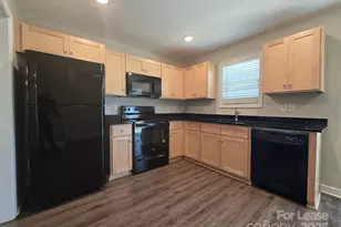 319 Kimball St, Kannapolis, NC 28081 - Photo 1