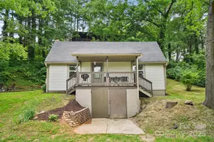 723 Richland Creek Rd, Clyde, NC 28721 - Photo 1