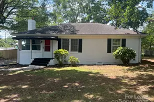 438 Coolidge Ave, Statesville, NC 28677 - Photo 1