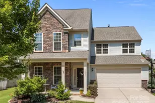 15211 Colonial Park Dr, Huntersville, NC 28078 - Photo 1