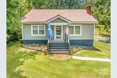 474 Glenwood Drive, Marion, NC 28752 - Photo 1