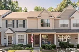 419 Scarlett Ln, Fort Mill, SC 29715 - Photo 1