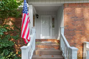 123 Haywood Knolls Dr, Hendersonville, NC 28791 - Photo 1