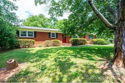 1008 2nd Street SE, Conover, NC 28613 - Photo 1