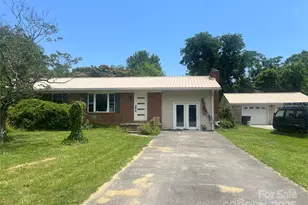 26 Burnette Dr, Brevard, NC 28712 - Photo 1