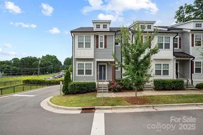 5020 Belmont Crossing Drive, Belmont, NC 28012 - Photo 1