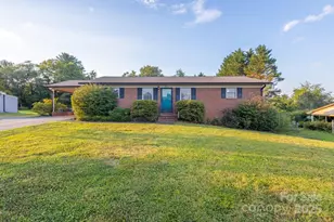 101 Hillsdale Ln, Taylorsville, NC 28681 - Photo 1