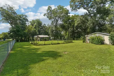 3762 Buck Point Road, Catawba, NC 28609 - Photo 1