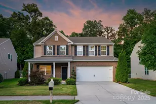 2921 Southern Trace Dr, Waxhaw, NC 28173 - Photo 1