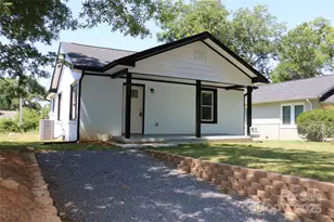 815 Jefferson St, Shelby, NC 28150 - Photo 1