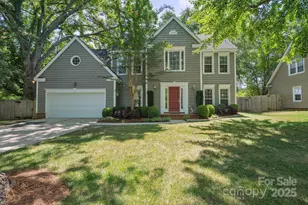 2729 Edgebrook Cir, Matthews, NC 28105 - Photo 1