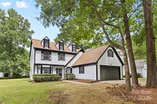 6907 Spandril Ln, Charlotte, NC 28215 - Photo 1