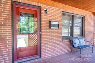 302 Planetree Dr, Belmont, NC 28012 - Photo 1