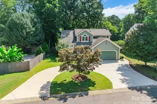 8909 Raven Park Dr, Charlotte, NC 28216 - Photo 1