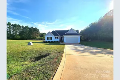 2805 Eagle Drive, Lincolnton, NC 28092 - Photo 1