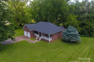 202 N Gaston St, Kings Mountain, NC 28086 - Photo 1