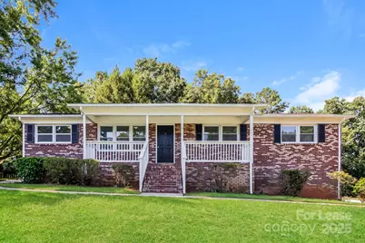 2419 Sandlewood Drive, Gastonia, NC 28054 - Photo 1