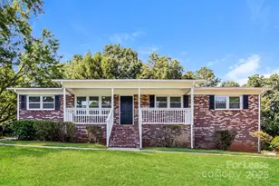 2419 Sandlewood Dr, Gastonia, NC 28054 - Photo 1