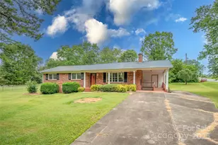 121 Cedar Ln, Rutherfordton, NC 28139 - Photo 1