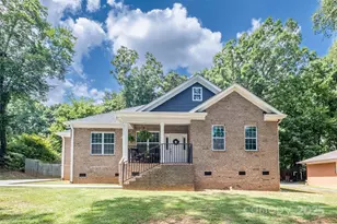 114 Keowee Cir, Indian Trail, NC 28079 - Photo 1