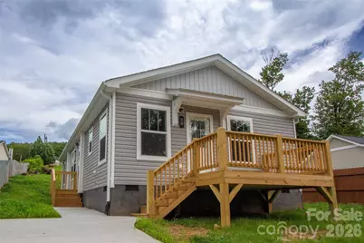 30 Babb Street, Waynesville, NC 28786 - Photo 1