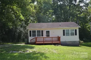 104 S Gregory St, Lancaster, SC 29720 - Photo 1