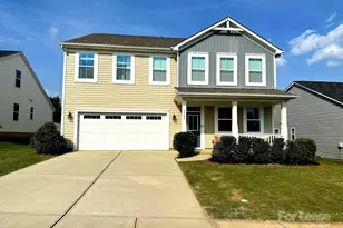 6527 Georgia Oak Ln, Charlotte, NC 28269 - Photo 1