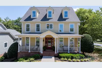 1902 4th Street Court NW, Hickory, NC 28601 - Photo 1