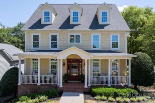 1902 4th St Ct NW, Hickory, NC 28601 - Photo 1