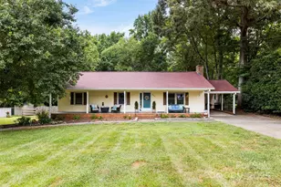 339 Deep Forest Ct, Gastonia, NC 28056 - Photo 1
