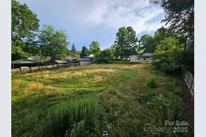 000 Allen Claire Street, Hendersonville, NC 28792 - Photo 1