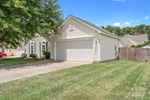 3900 Crimson Wing Dr, Indian Trail, NC 28079 - Photo 1