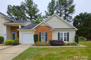 8844 Treyburn Dr, Charlotte, NC 28216 - Photo 1