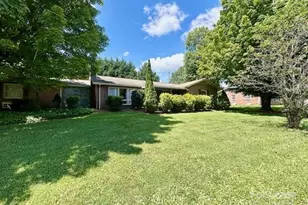 2308-A Hickory Blvd SW, Lenoir, NC 28645 - Photo 1