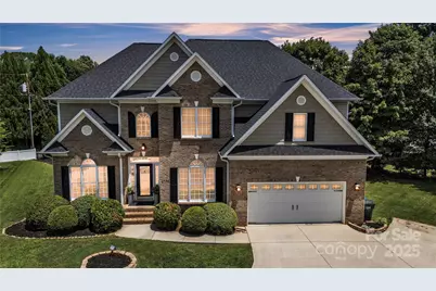 1735 30th Avenue Place NE, Hickory, NC 28601 - Photo 1