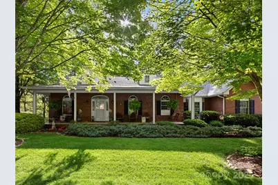 71 Dallas Drive, Hendersonville, NC 28739 - Photo 1