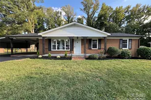 325 Briarcliff Dr, Kannapolis, NC 28081 - Photo 1