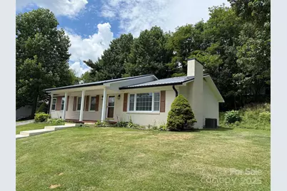 409 Wilton Avenue, West Jefferson, NC 28694 - Photo 1