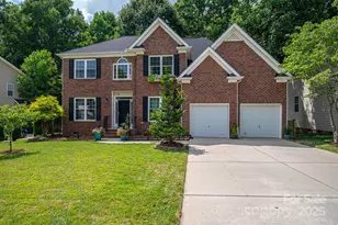 203 Laurel Glen Dr, Mooresville, NC 28115 - Photo 1